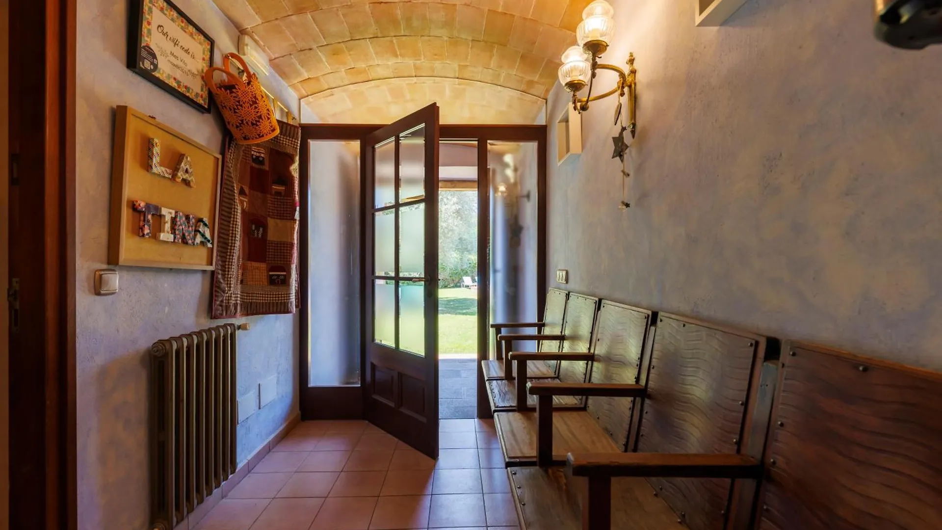 Turisme Rural - Mas Vila - Monells La Bisbal d'Emporda